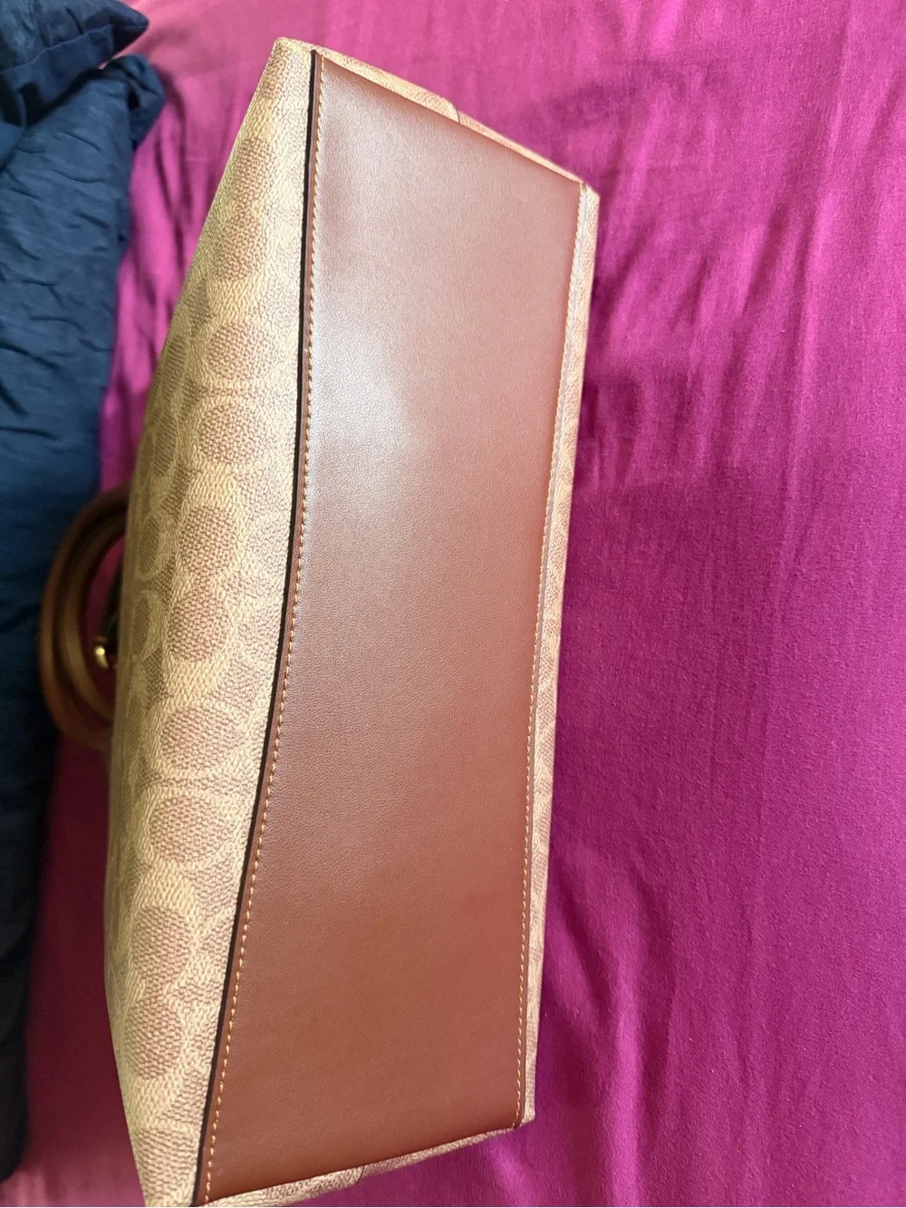 Coach signature coated